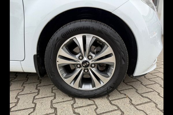 Kia Venga 1.6 CVVT DynamicLine Automaat (BOVAG/RIJKLAARPRIJS)