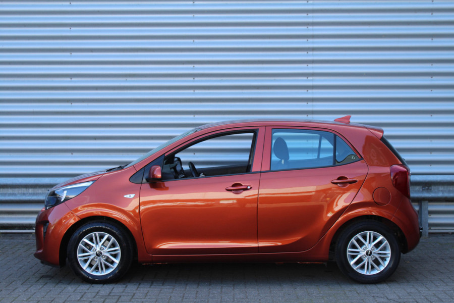Kia Picanto 1.0 DPi 67pk DynamicLine NL-Auto NAP 7 Jaar Garantie Airco Cruise Carpay Camera 14"LMV Trekhaak
