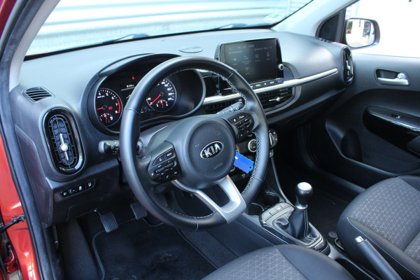 Kia Picanto 1.0 DPi 67pk DynamicLine NL-Auto NAP 7 Jaar Garantie Airco Cruise Carpay Camera 14"LMV Trekhaak