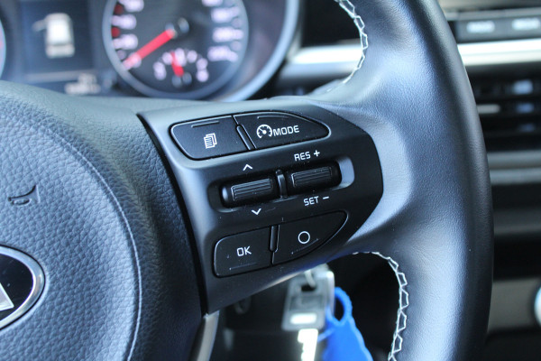 Kia Picanto 1.0 DPi 67pk DynamicLine NL-Auto NAP 7 Jaar Garantie Airco Cruise Carpay Camera 14"LMV Trekhaak