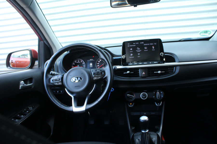 Kia Picanto 1.0 DPi 67pk DynamicLine NL-Auto NAP 7 Jaar Garantie Airco Cruise Carpay Camera 14"LMV Trekhaak