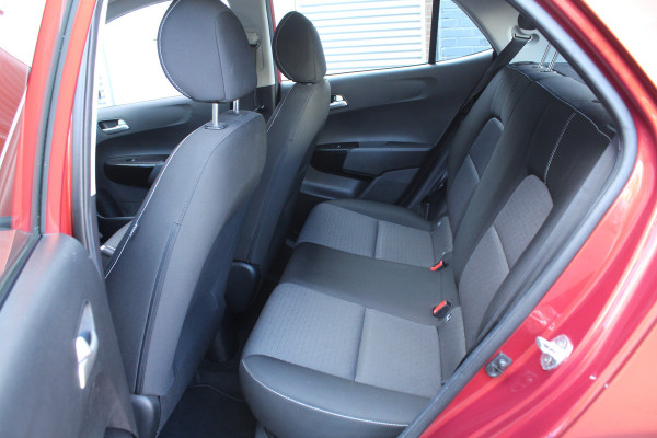 Kia Picanto 1.0 DPi 67pk DynamicLine NL-Auto NAP 7 Jaar Garantie Airco Cruise Carpay Camera 14"LMV Trekhaak