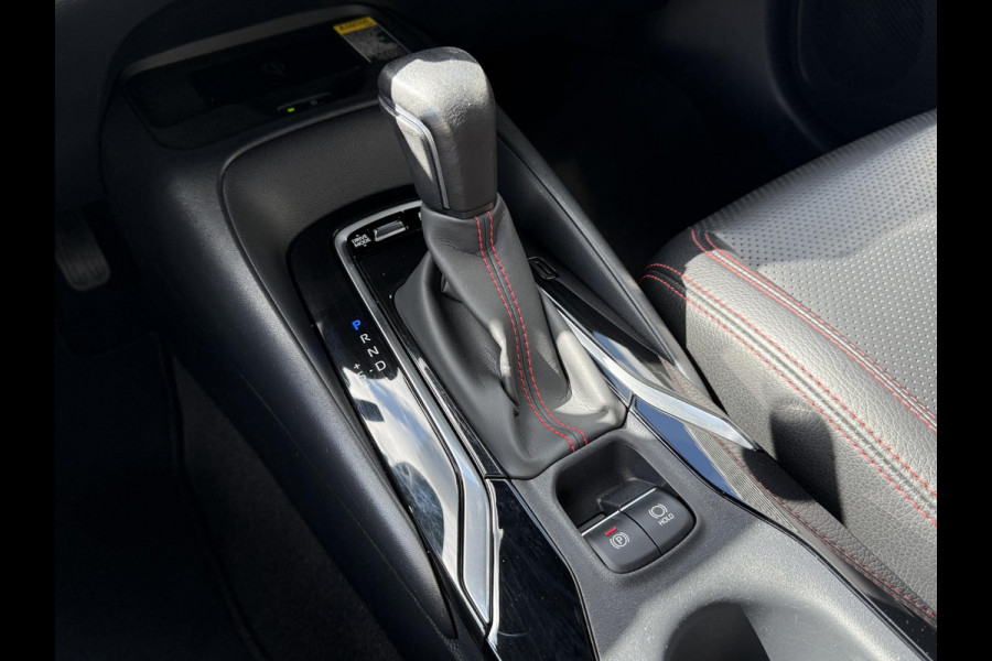 Toyota Corolla 2.0 Hybrid GR-Sport | ZOMERDEALS | CAMERA | CARPLAY | KEYLESS |