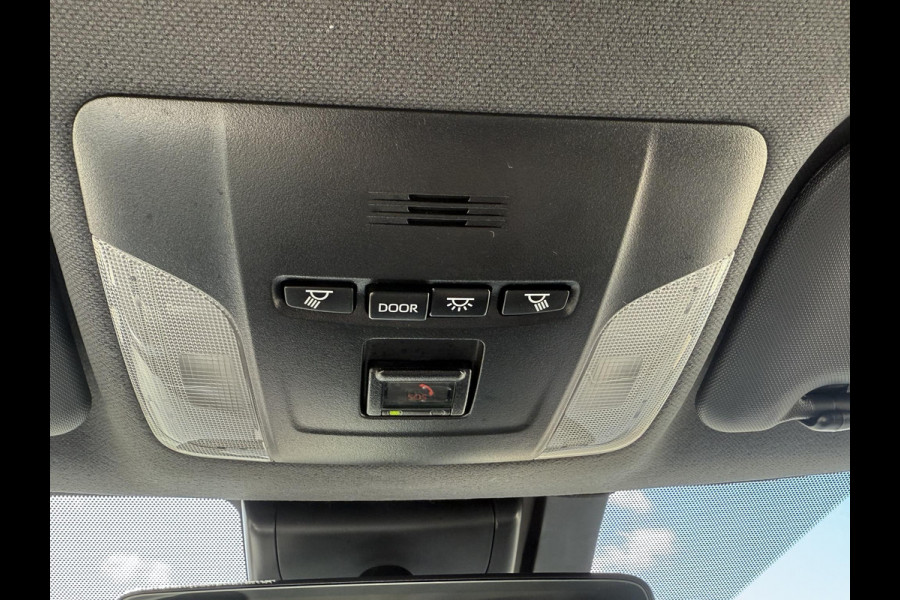 Toyota Corolla 2.0 Hybrid GR-Sport | ZOMERDEALS | CAMERA | CARPLAY | KEYLESS |
