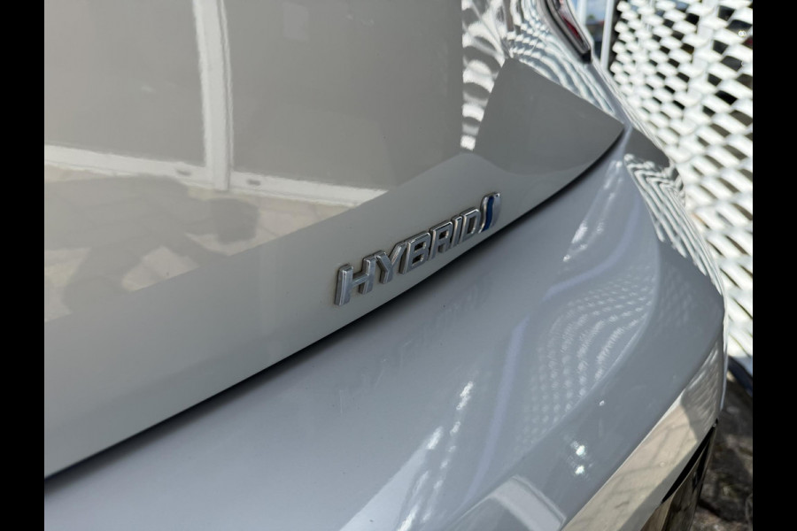 Toyota Corolla 2.0 Hybrid GR-Sport | ZOMERDEALS | CAMERA | CARPLAY | KEYLESS |