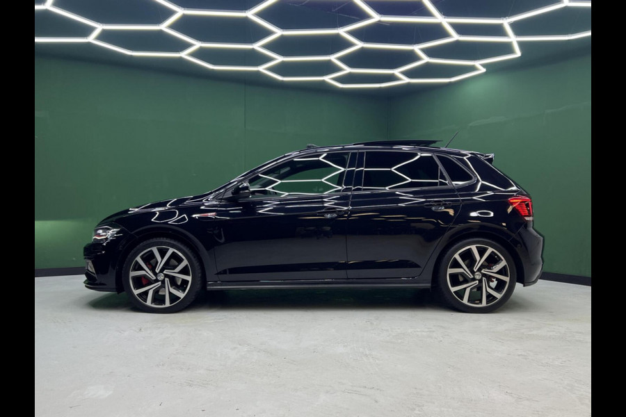 Volkswagen Polo 2.0 TSI GTI Beats | Keyless | Pano | Virtual