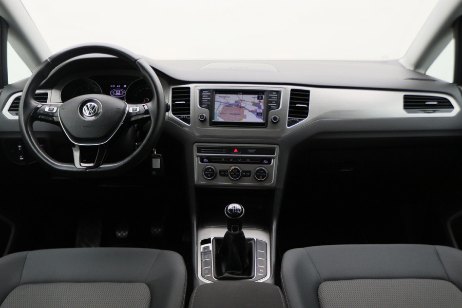Volkswagen Golf Sportsvan 1.2 TSI Business Edition Connected Climate, Cruise, Navigatie, Bluetooth, Elektrisch Pakket, USB/AUX, 16''