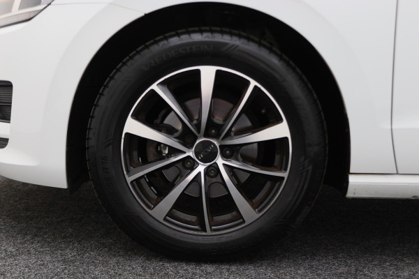 Volkswagen Golf Sportsvan 1.2 TSI Business Edition Connected Climate, Cruise, Navigatie, Bluetooth, Elektrisch Pakket, USB/AUX, 16''