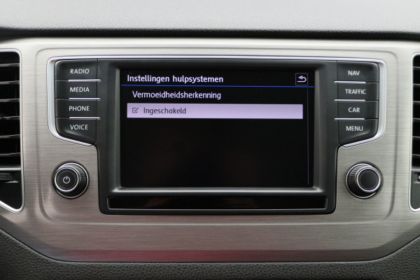 Volkswagen Golf Sportsvan 1.2 TSI Business Edition Connected Climate, Cruise, Navigatie, Bluetooth, Elektrisch Pakket, USB/AUX, 16''