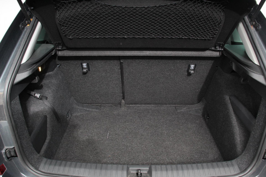 Škoda Kamiq 1.5 TSI 150pk Style DSG | Navigatie | Apple Carplay / Android Auto | Climate Control | Parkeer sensoren | DAB