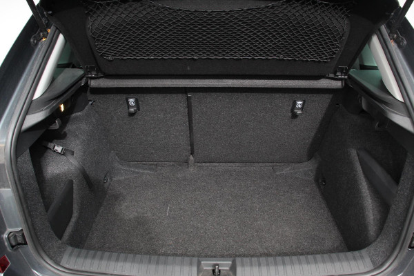 Škoda Kamiq 1.5 TSI 150pk Style DSG | Navigatie | Apple Carplay / Android Auto | Climate Control | Parkeer sensoren | DAB