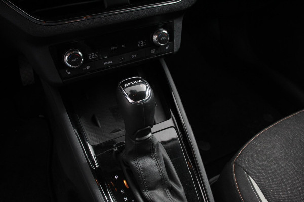 Škoda Kamiq 1.5 TSI 150pk Style DSG | Navigatie | Apple Carplay / Android Auto | Climate Control | Parkeer sensoren | DAB