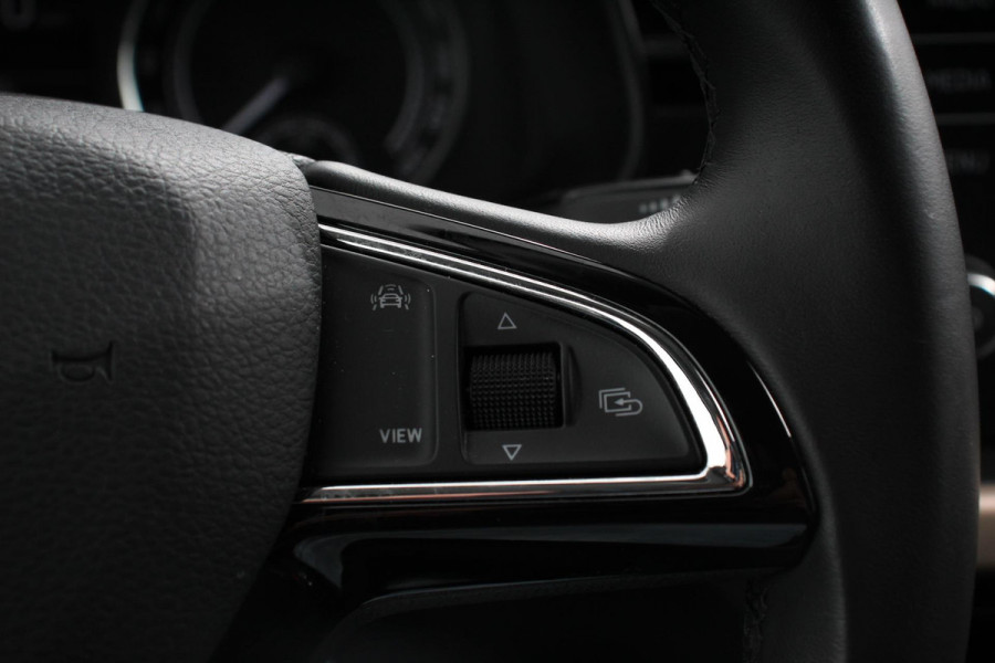 Škoda Kamiq 1.5 TSI 150pk Style DSG | Navigatie | Apple Carplay / Android Auto | Climate Control | Parkeer sensoren | DAB