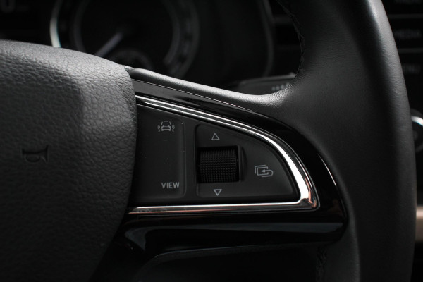 Škoda Kamiq 1.5 TSI 150pk Style DSG | Navigatie | Apple Carplay / Android Auto | Climate Control | Parkeer sensoren | DAB