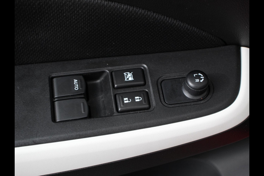 Suzuki Swift 1.2 Select Navigatie | Bluetooth | lichtmetalen velgen | airco | zwart dak