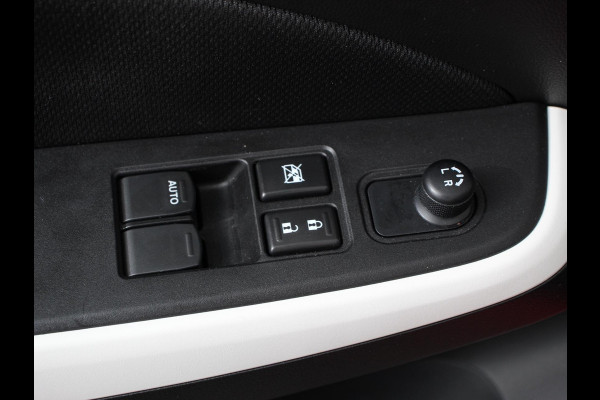 Suzuki Swift 1.2 Select Navigatie | Bluetooth | lichtmetalen velgen | airco | zwart dak