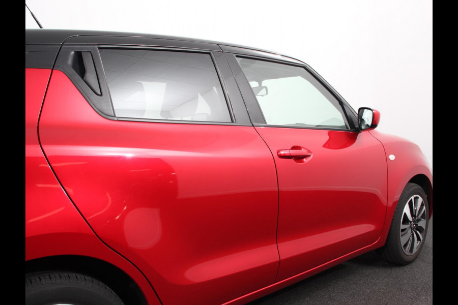 Suzuki Swift 1.2 Select Navigatie | Bluetooth | lichtmetalen velgen | airco | zwart dak