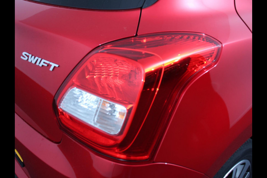 Suzuki Swift 1.2 Select Navigatie | Bluetooth | lichtmetalen velgen | airco | zwart dak