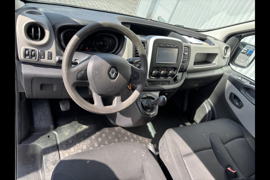 Renault Trafic 1.6 dCi L2H1*3PERS*CRUISE*HAAK*A/C*IMPERIAAL*