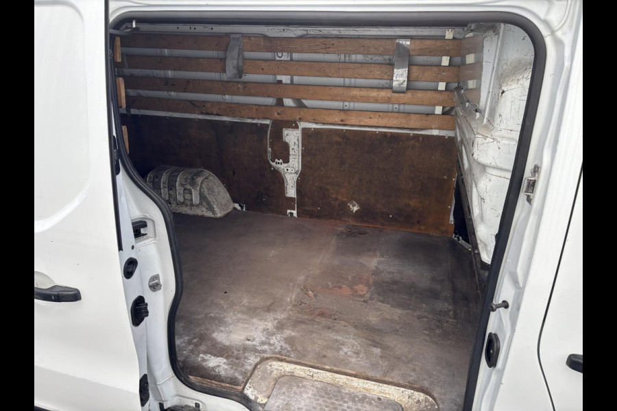 Renault Trafic 1.6 dCi L2H1*3PERS*CRUISE*HAAK*A/C*IMPERIAAL*