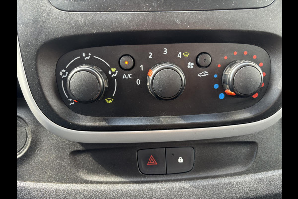 Renault Trafic 1.6 dCi L2H1*3PERS*CRUISE*HAAK*A/C*IMPERIAAL*