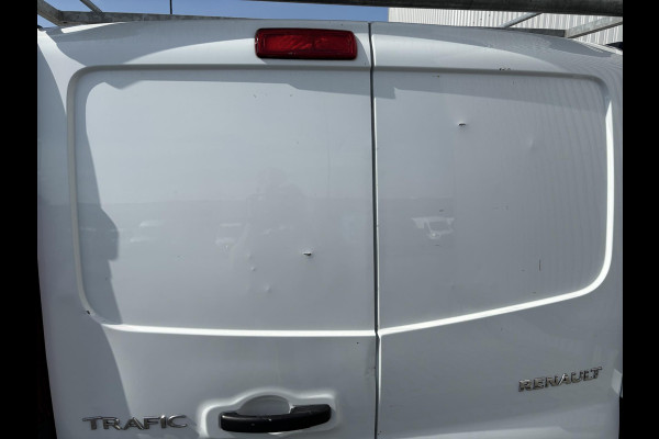 Renault Trafic 1.6 dCi L2H1*3PERS*CRUISE*HAAK*A/C*IMPERIAAL*
