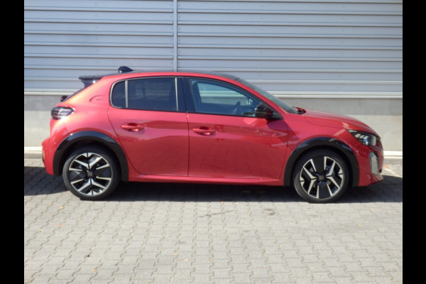 Peugeot 208 Hybrid e-DCS6 GT | 135pk | 360 Camera | Panoramadak |