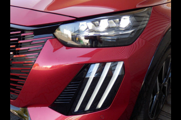 Peugeot 208 Hybrid e-DCS6 GT | 135pk | 360 Camera | Panoramadak |