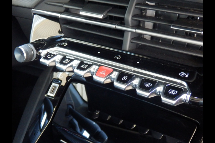 Peugeot 208 Hybrid e-DCS6 GT | 135pk | 360 Camera | Panoramadak |