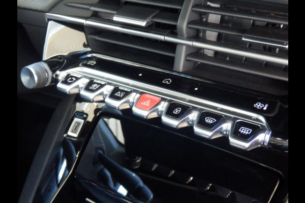 Peugeot 208 Hybrid e-DCS6 GT | 135pk | 360 Camera | Panoramadak |