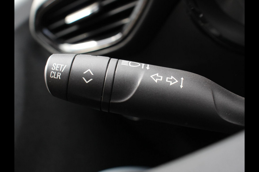 Opel Crossland X 1.2 Turbo Innovation Clima Control  Apple carplay / Andriod auto LM Velgen Two Tone