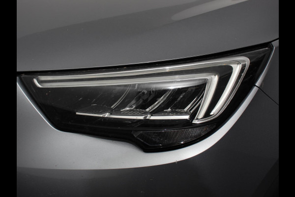 Opel Crossland X 1.2 Turbo Innovation Clima Control  Apple carplay / Andriod auto LM Velgen Two Tone