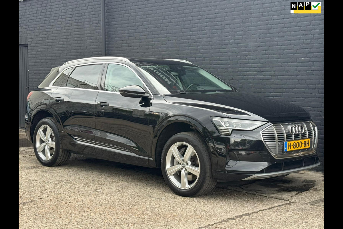 Audi e-tron E-tron 50 quattro Launch edition plus 71 kWh NAVI | PDC | CARPLAY | LEDER | STOELVERWARMING