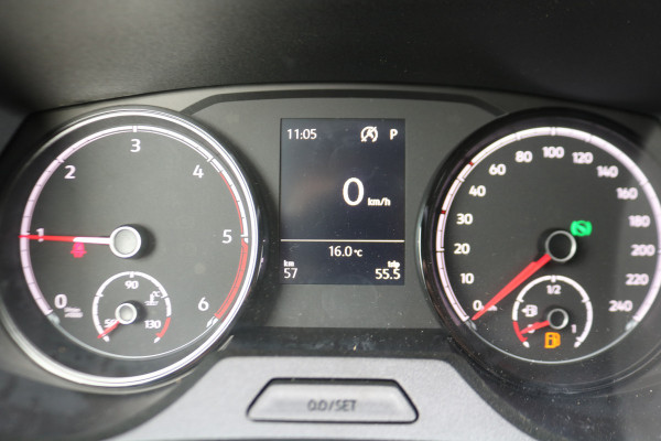 Volkswagen Transporter Caravelle 2.0 TDI 150pk L2 H1 Automaat