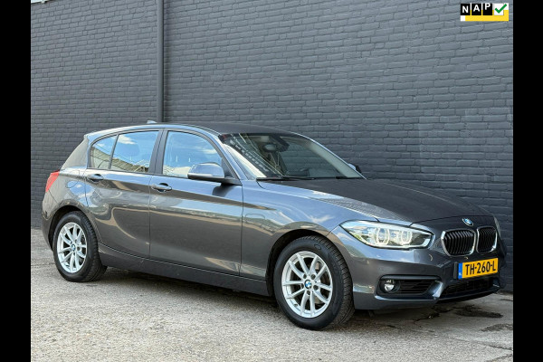 BMW 1-serie 118i Corporate Lease Executive NAVI | PDC | AIRCO | CRUISE | NWE APK