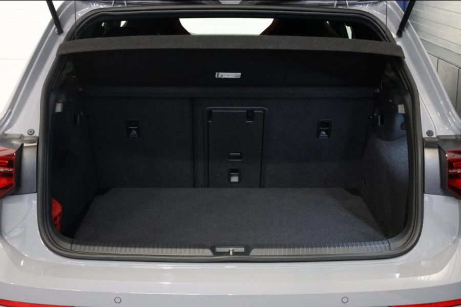Volkswagen Golf 2.0 TSI GTI 245+PK LED+IQ/PANO/HALF ALCANTARA+S.VERWARMING/19"/CAM/LINE/ACC/ECC/12 MND GARANTIE!