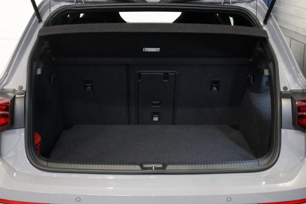 Volkswagen Golf 2.0 TSI GTI 245+PK LED+IQ/PANO/HALF ALCANTARA+S.VERWARMING/19"/CAM/LINE/ACC/ECC/12 MND GARANTIE!