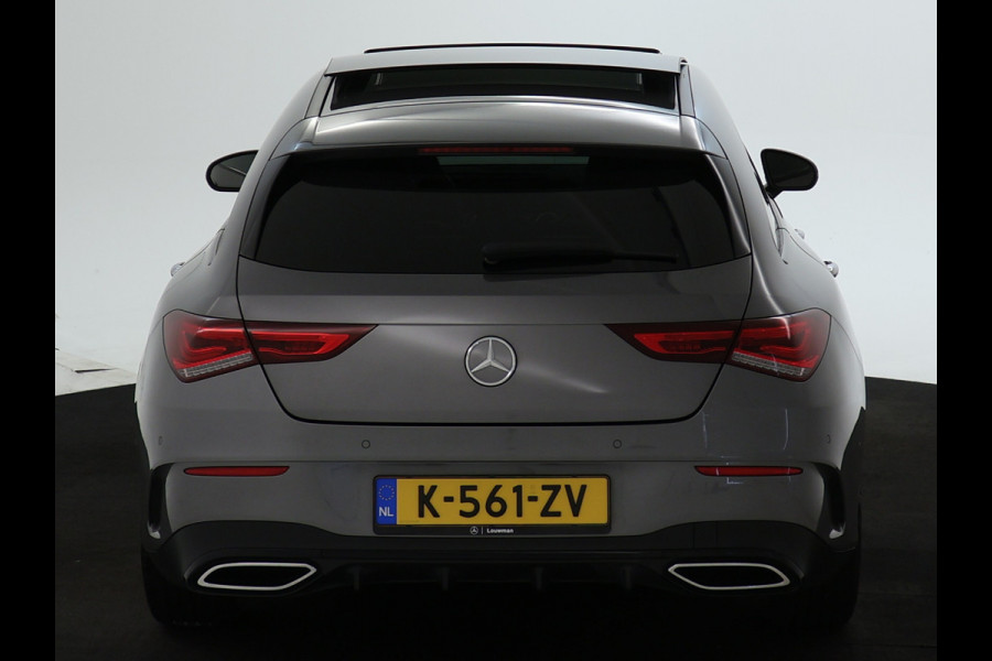 Mercedes-Benz CLA-Klasse Shooting Brake 200 Business Solution AMG Panoramadak | 5 spaaks lichtmetalen velgen | elct. bed. voorstoelen met memory | parking support met camera achter | Inclusief 24 maanden MB Certified garantie voor Europa.