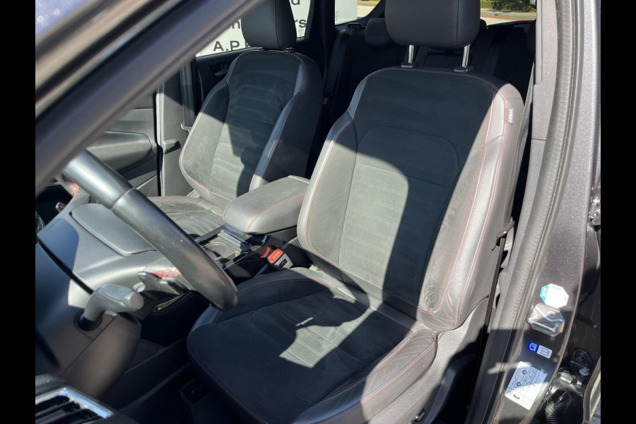 Ford Kuga 1.5 EcoBoost ST Line 184pk Automaat | Trekhaak | Winterpack | Achteruitrijcamera | SYNC 3 | Carplay, Android auto