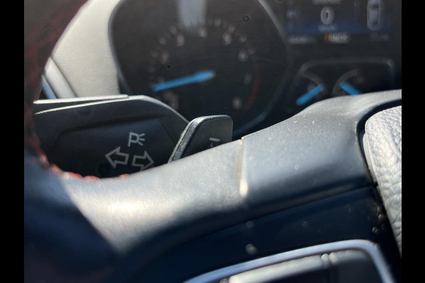 Ford Kuga 1.5 EcoBoost ST Line 184pk Automaat | Trekhaak | Winterpack | Achteruitrijcamera | SYNC 3 | Carplay, Android auto