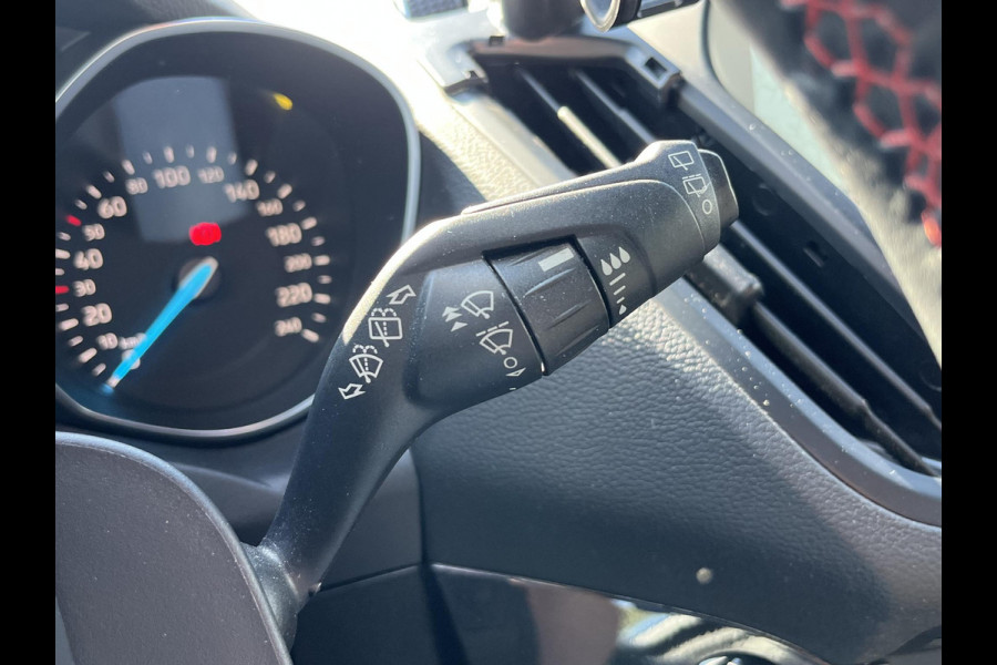 Ford Kuga 1.5 EcoBoost ST Line 184pk Automaat | Trekhaak | Winterpack | Achteruitrijcamera | SYNC 3 | Carplay, Android auto