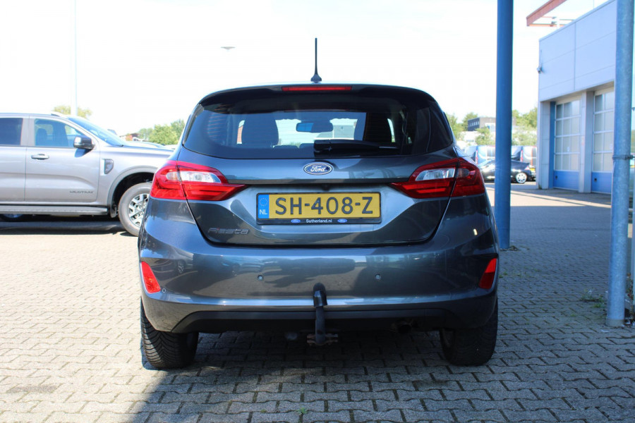 Ford Fiesta 1.5 TDCi Titanium | Trekhaak | Adaptive Cruise | Navigatie | Stoel + Stuurverwarming | Climate Control |