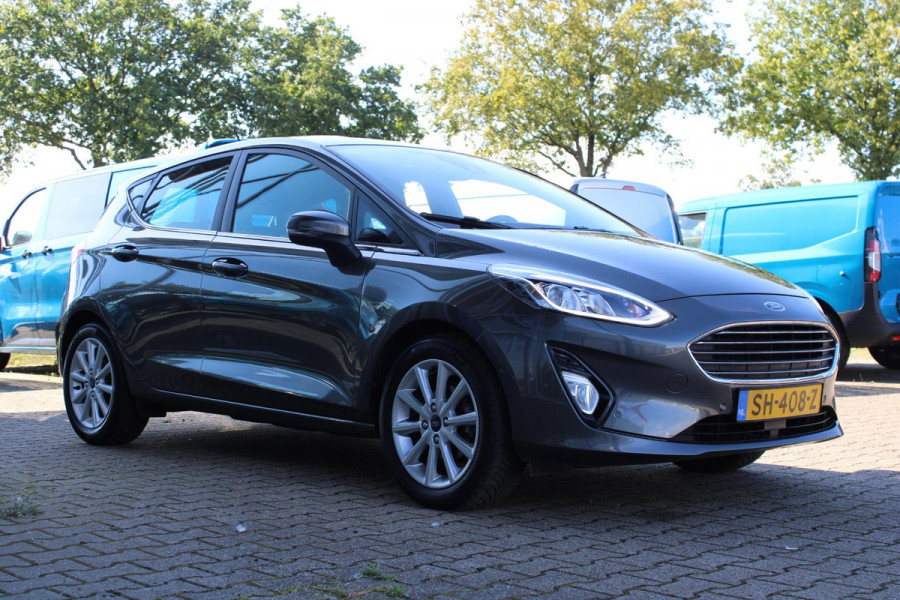 Ford Fiesta 1.5 TDCi Titanium | Trekhaak | Adaptive Cruise | Navigatie | Stoel + Stuurverwarming | Climate Control |