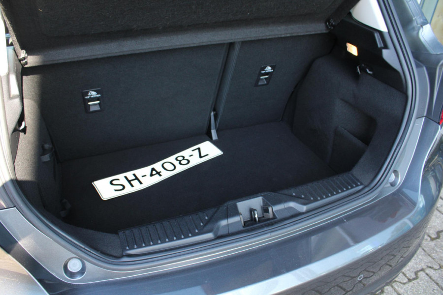 Ford Fiesta 1.5 TDCi Titanium | Trekhaak | Adaptive Cruise | Navigatie | Stoel + Stuurverwarming | Climate Control |