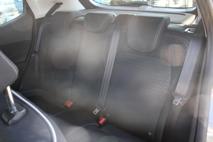 Ford Fiesta 1.5 TDCi Titanium | Trekhaak | Adaptive Cruise | Navigatie | Stoel + Stuurverwarming | Climate Control |