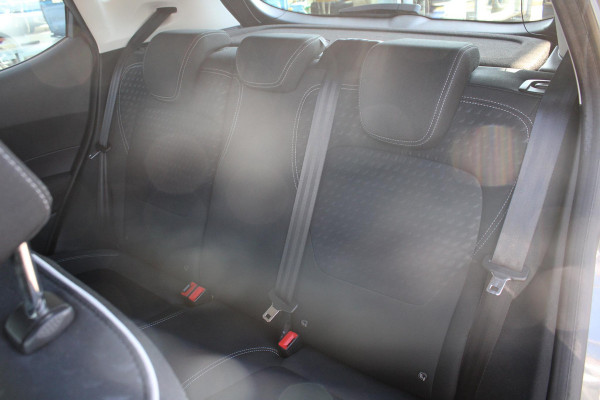 Ford Fiesta 1.5 TDCi Titanium | Trekhaak | Adaptive Cruise | Navigatie | Stoel + Stuurverwarming | Climate Control |
