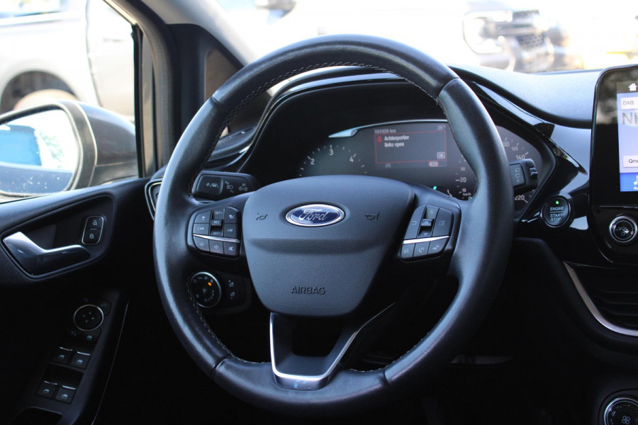 Ford Fiesta 1.5 TDCi Titanium | Trekhaak | Adaptive Cruise | Navigatie | Stoel + Stuurverwarming | Climate Control |