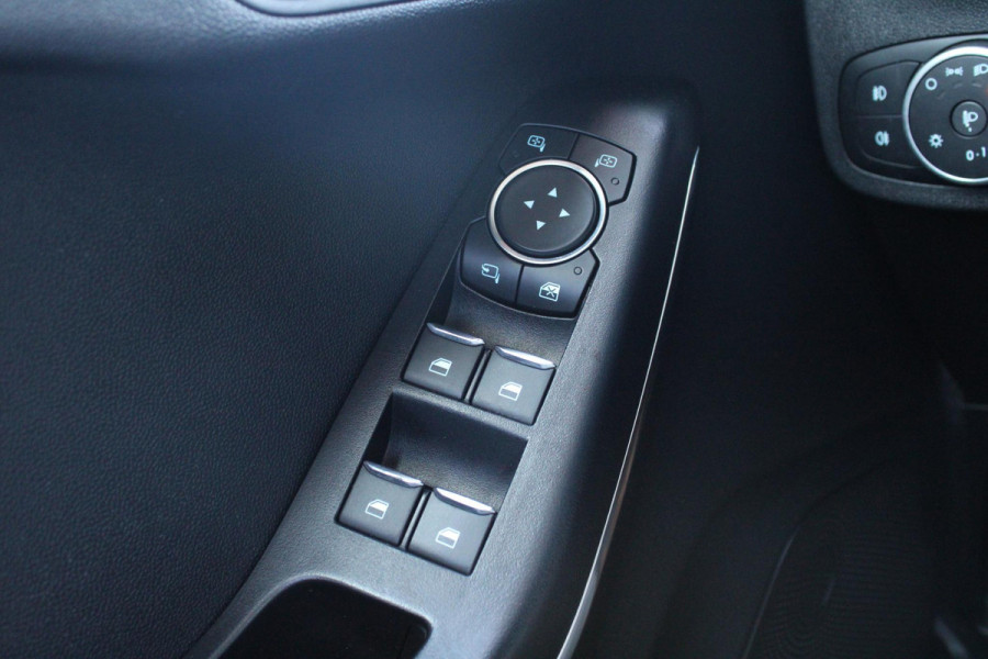 Ford Fiesta 1.5 TDCi Titanium | Trekhaak | Adaptive Cruise | Navigatie | Stoel + Stuurverwarming | Climate Control |