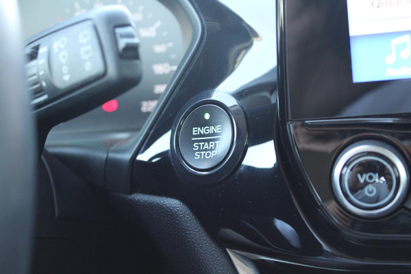 Ford Fiesta 1.5 TDCi Titanium | Trekhaak | Adaptive Cruise | Navigatie | Stoel + Stuurverwarming | Climate Control |