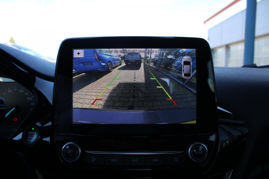 Ford Fiesta 1.5 TDCi Titanium | Trekhaak | Adaptive Cruise | Navigatie | Stoel + Stuurverwarming | Climate Control |